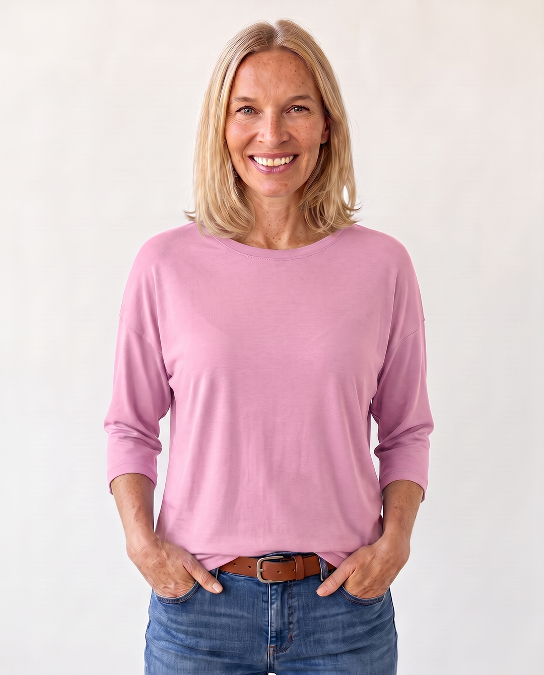Louisa Prentice | Round Neck Three-Quarter Sleeve Top