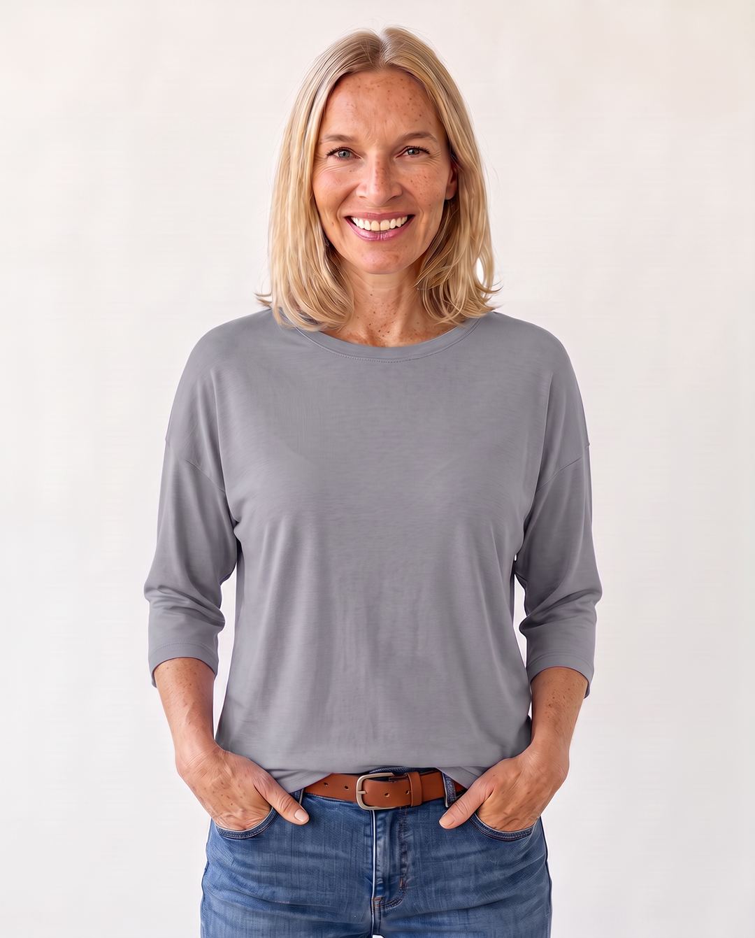 Louisa Prentice | Round Neck Three-Quarter Sleeve Top