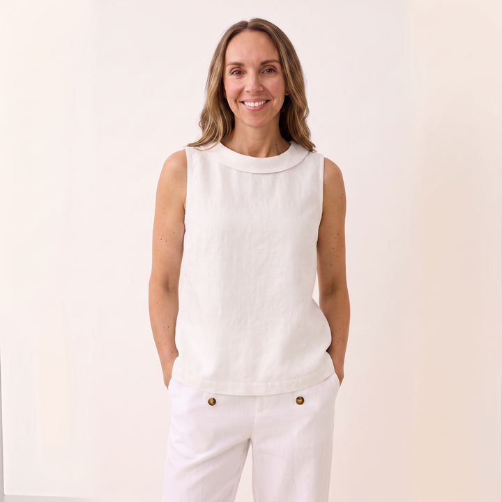 Aurore Delombre | Sleeveless Roll Collar Top