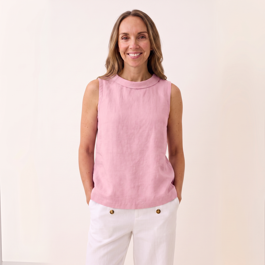 Aurore Delombre | Sleeveless Roll Collar Top